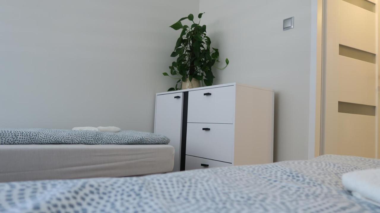Best Choice 2-Bedroom Apartment Plock Exterior photo
